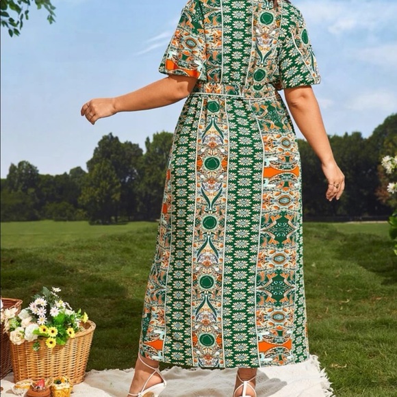 Boho Plus Size Tribal Floral Print Side Slit Belted Maxi Dress Green - Picture 7 of 8